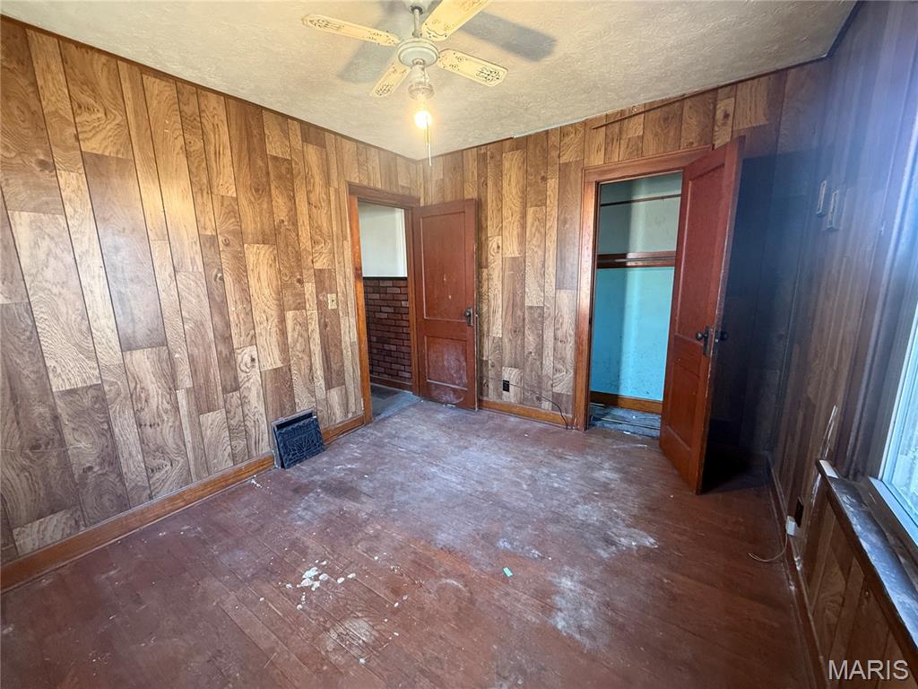 215 Logan St.