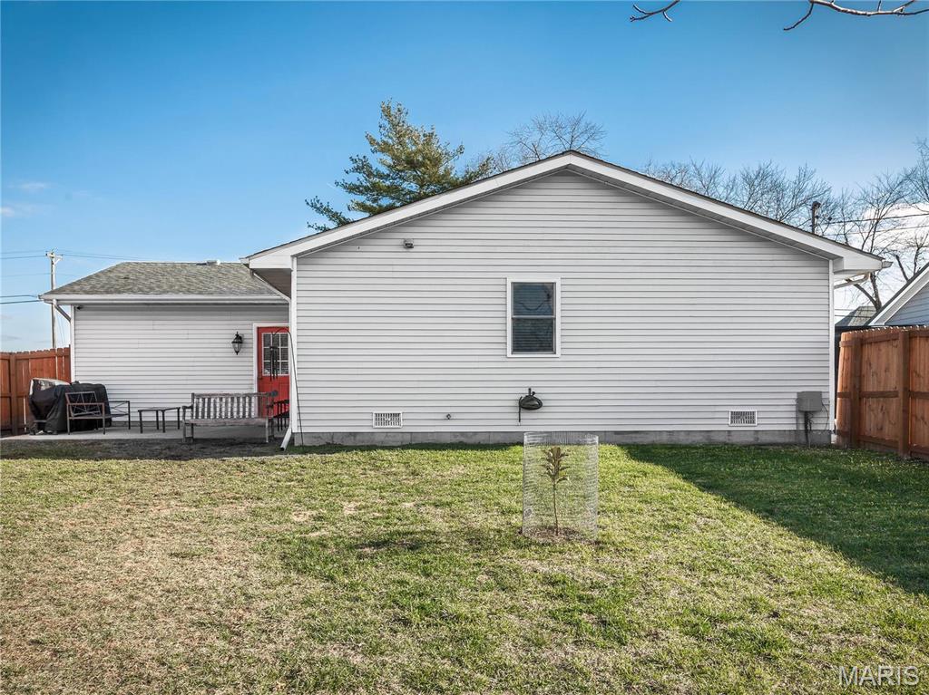 5717 Old Alton Road