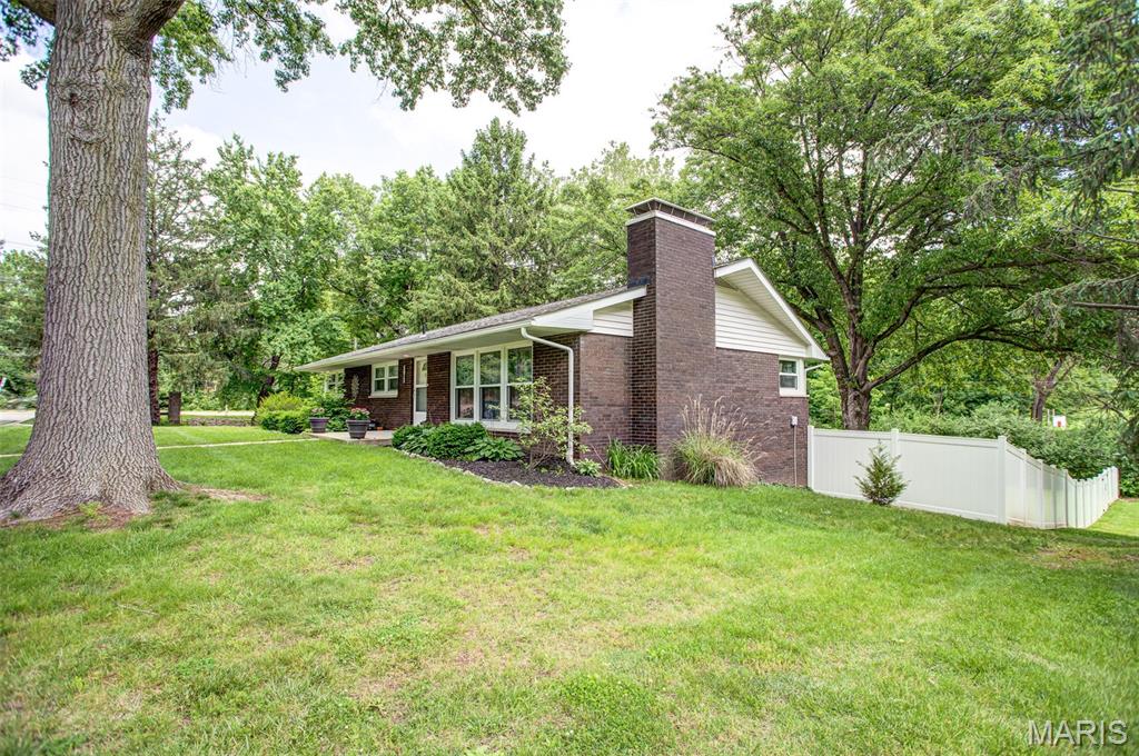 5013 Crystal Lake Dr. Drive