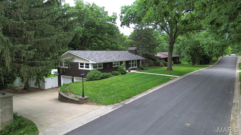 5013 Crystal Lake Dr. Drive