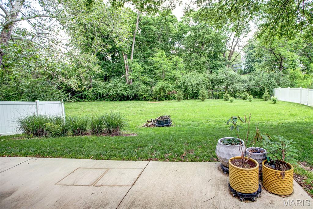 5013 Crystal Lake Dr. Drive