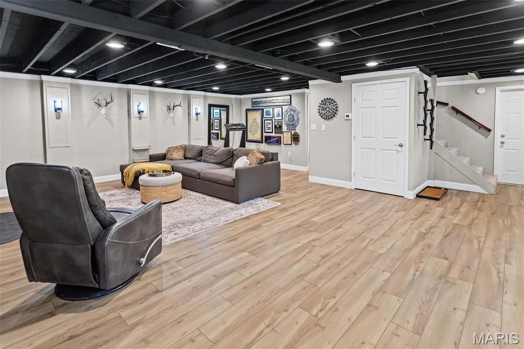 5013 Crystal Lake Dr. Drive