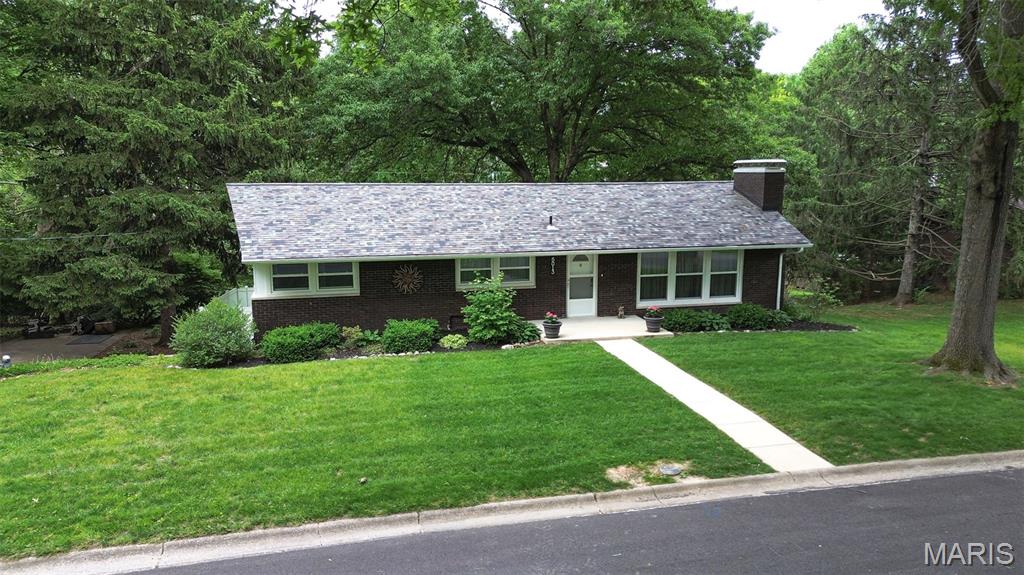5013 Crystal Lake Dr. Drive