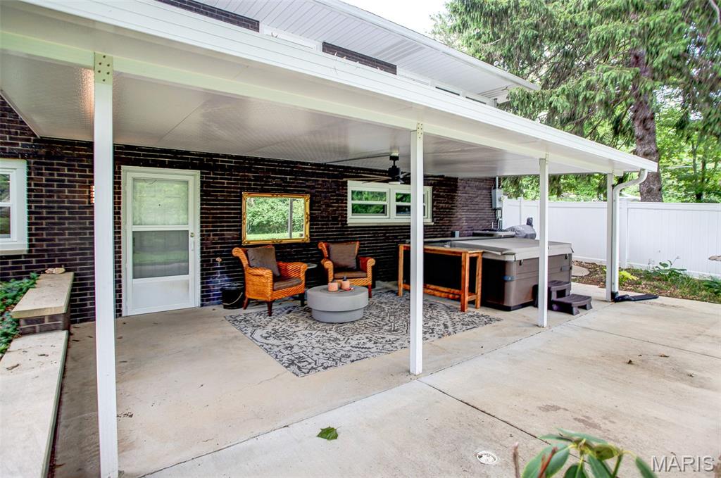 5013 Crystal Lake Dr. Drive