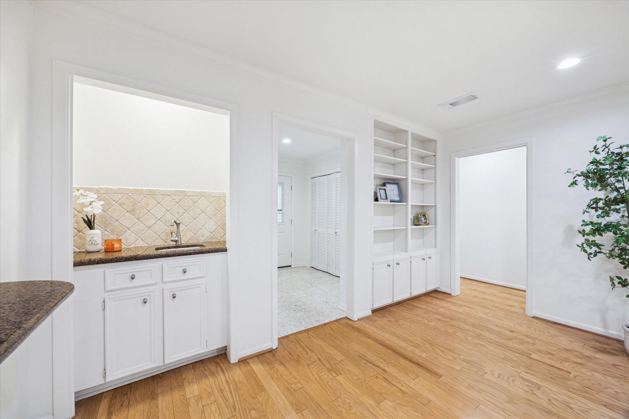 1526 Bay Meadows Drive