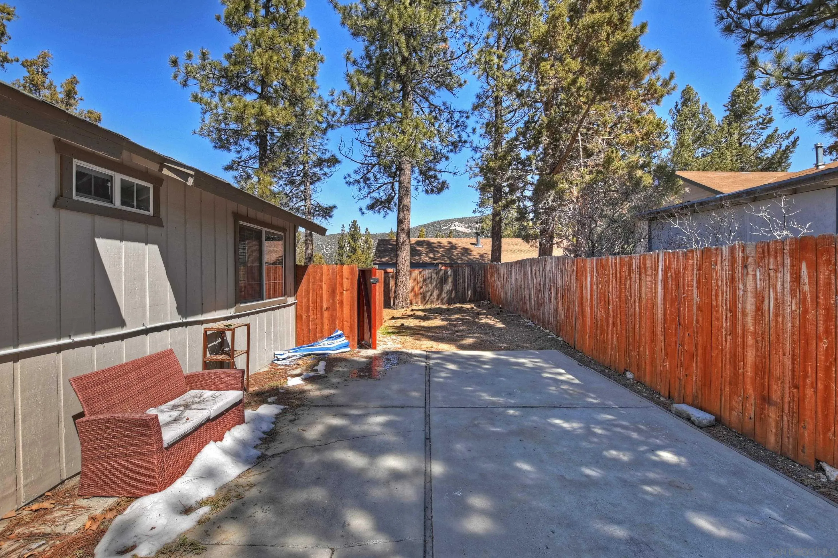 109 E Country Club Boulevard