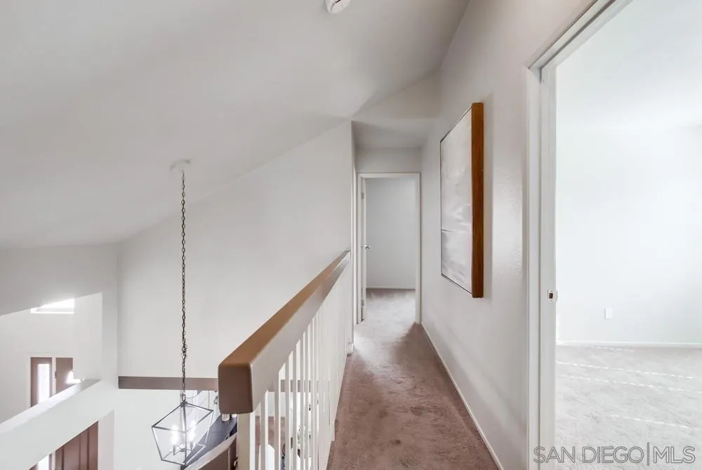 10427 La Morada Dr