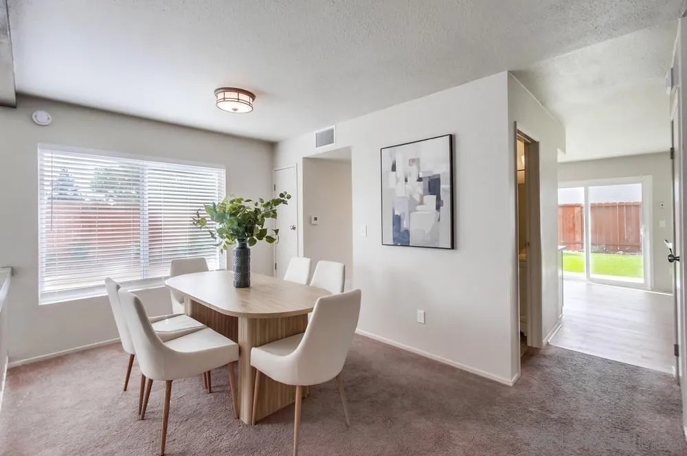 10427 La Morada Dr
