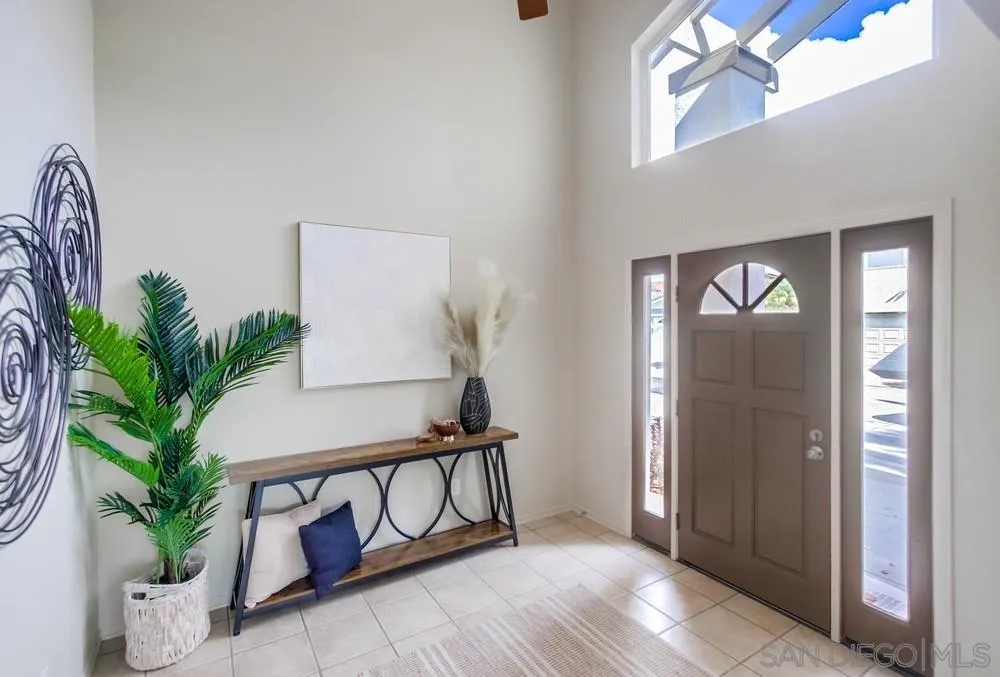10427 La Morada Dr
