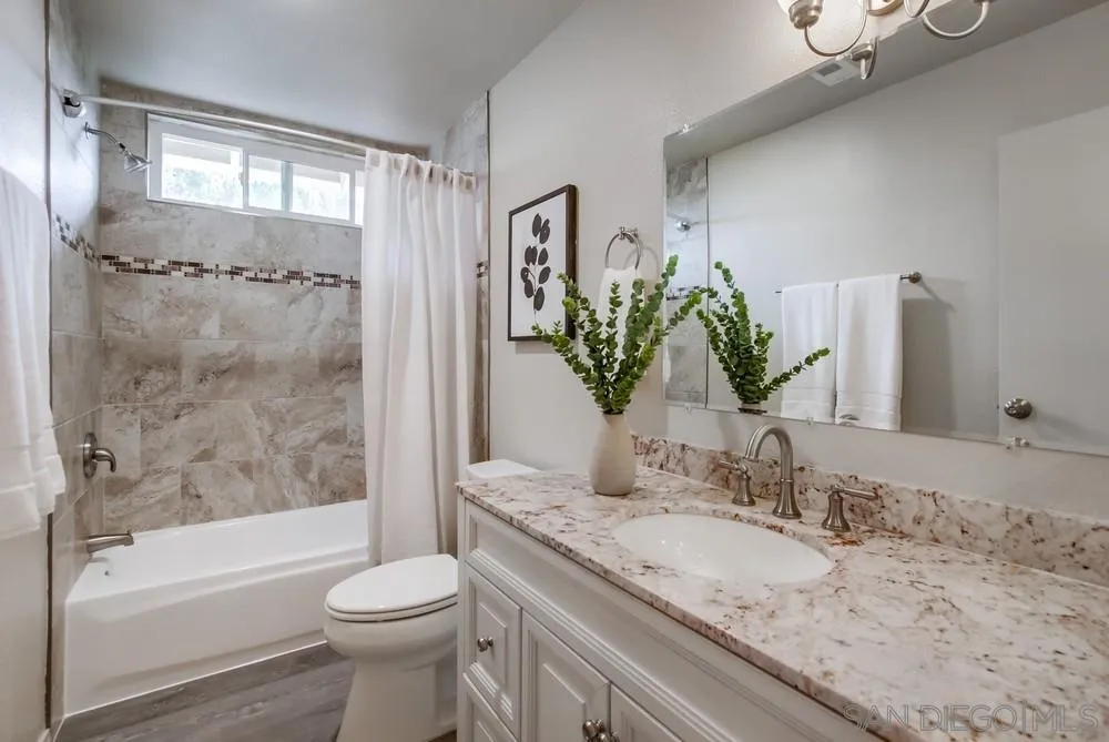 10427 La Morada Dr