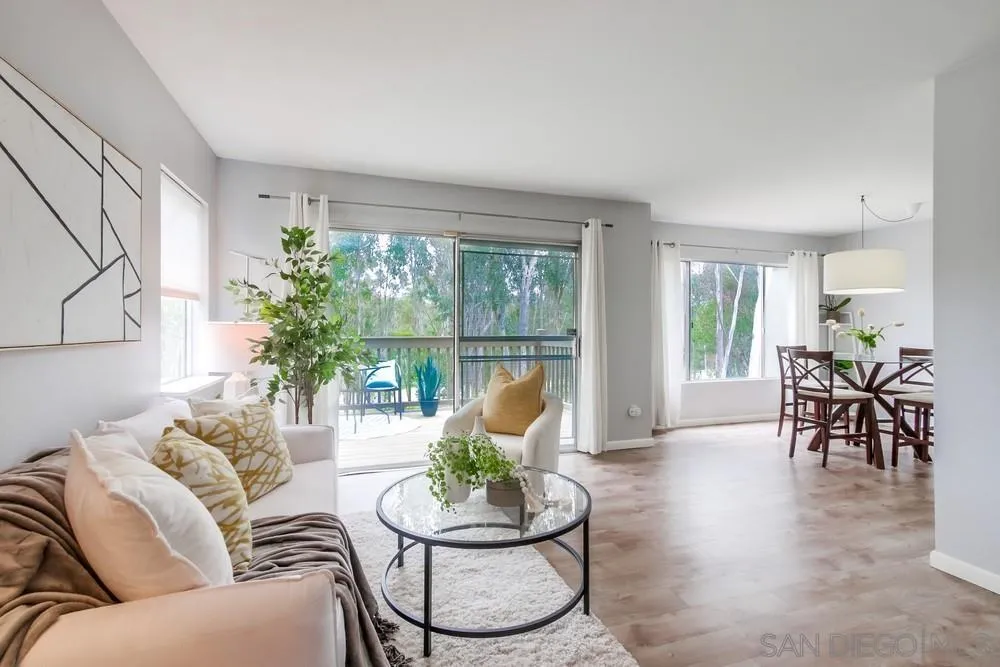 10565 Caminito Basswood