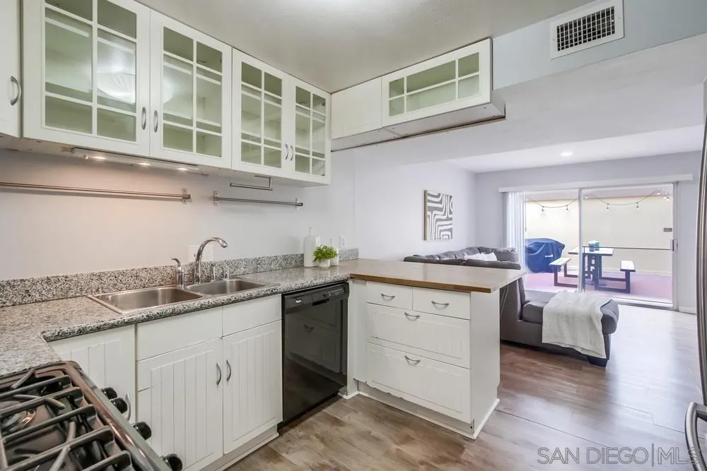 10565 Caminito Basswood