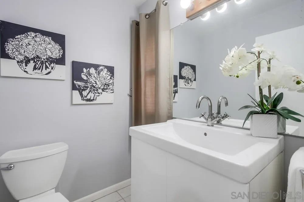 10565 Caminito Basswood