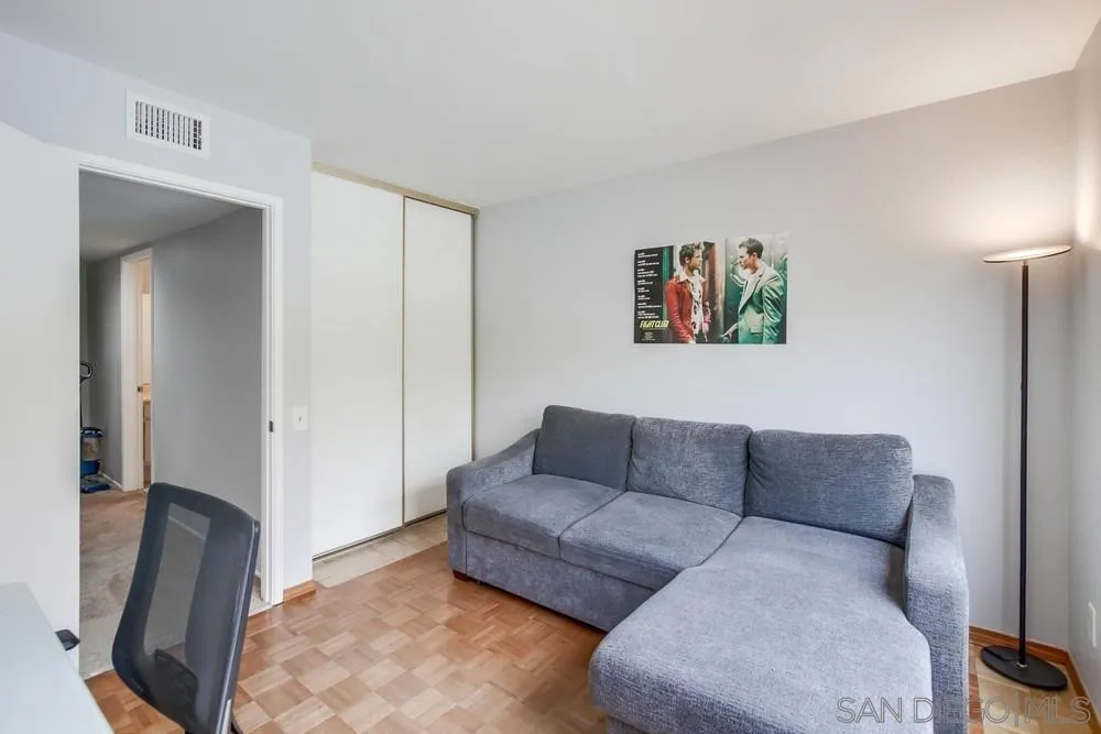 10565 Caminito Basswood
