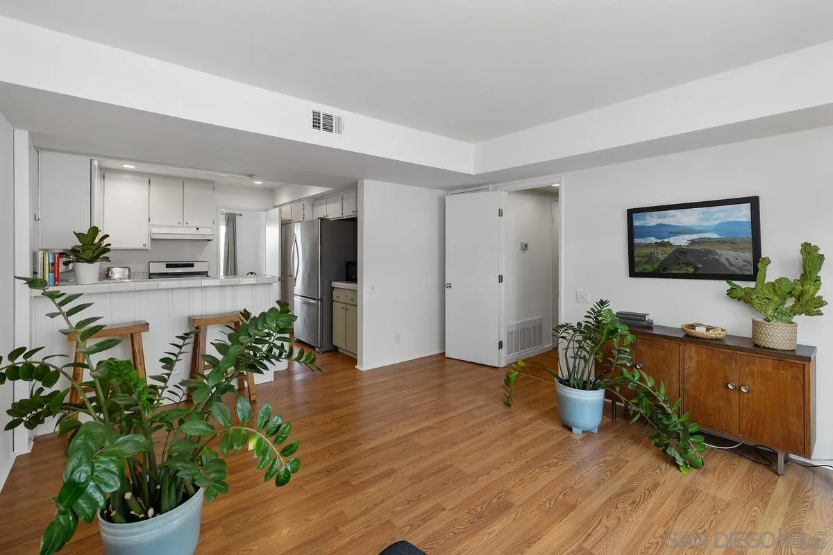 10545 Caminito Memosac