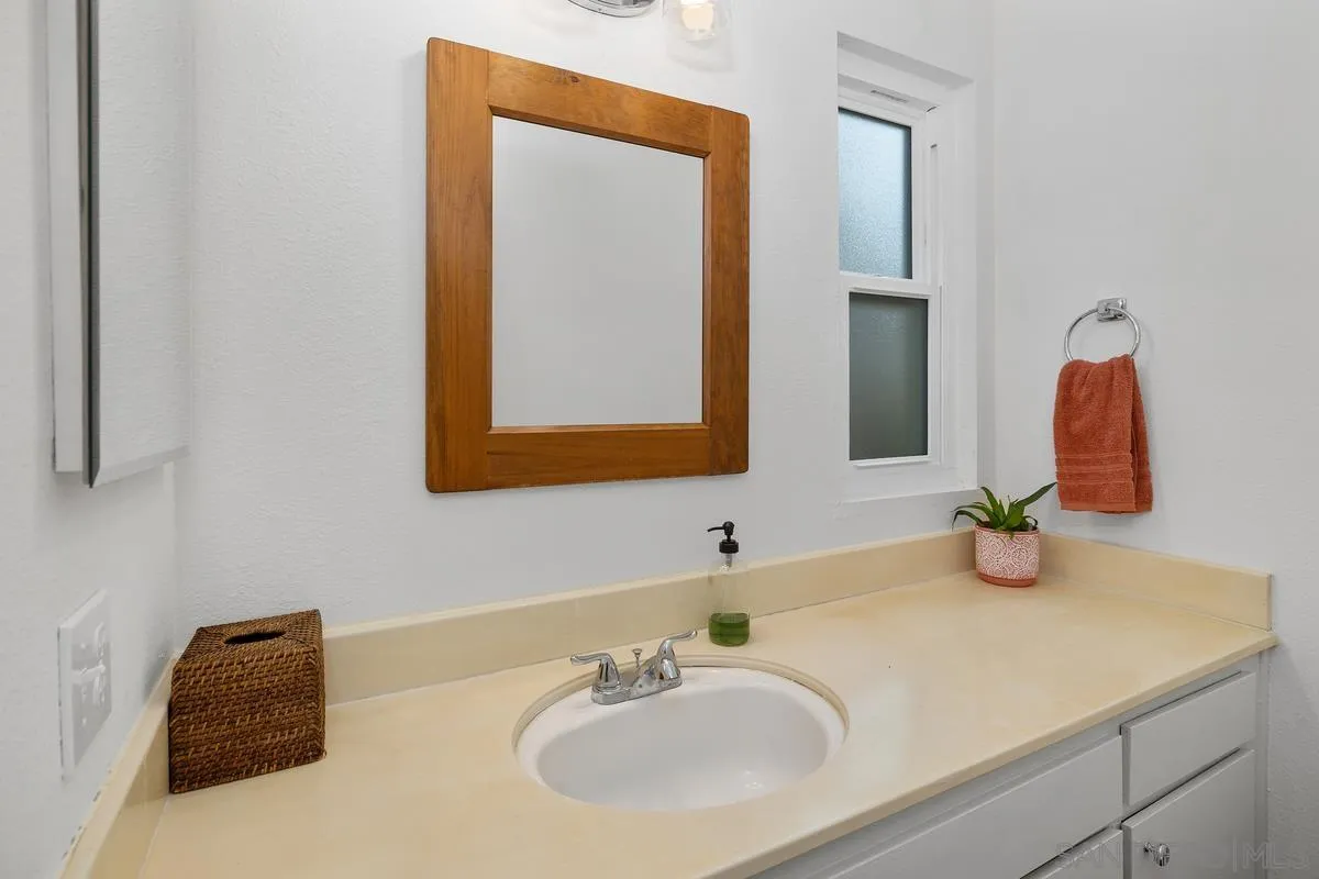 10545 Caminito Memosac