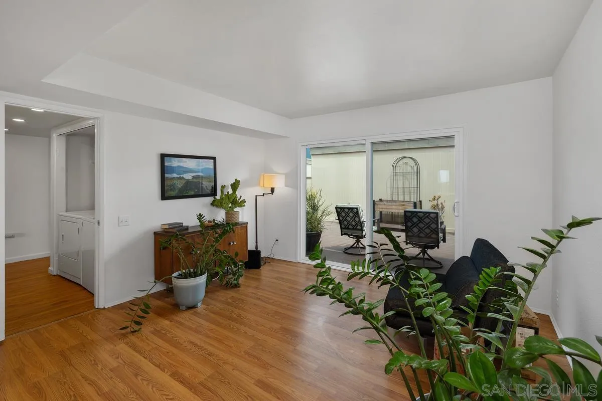 10545 Caminito Memosac