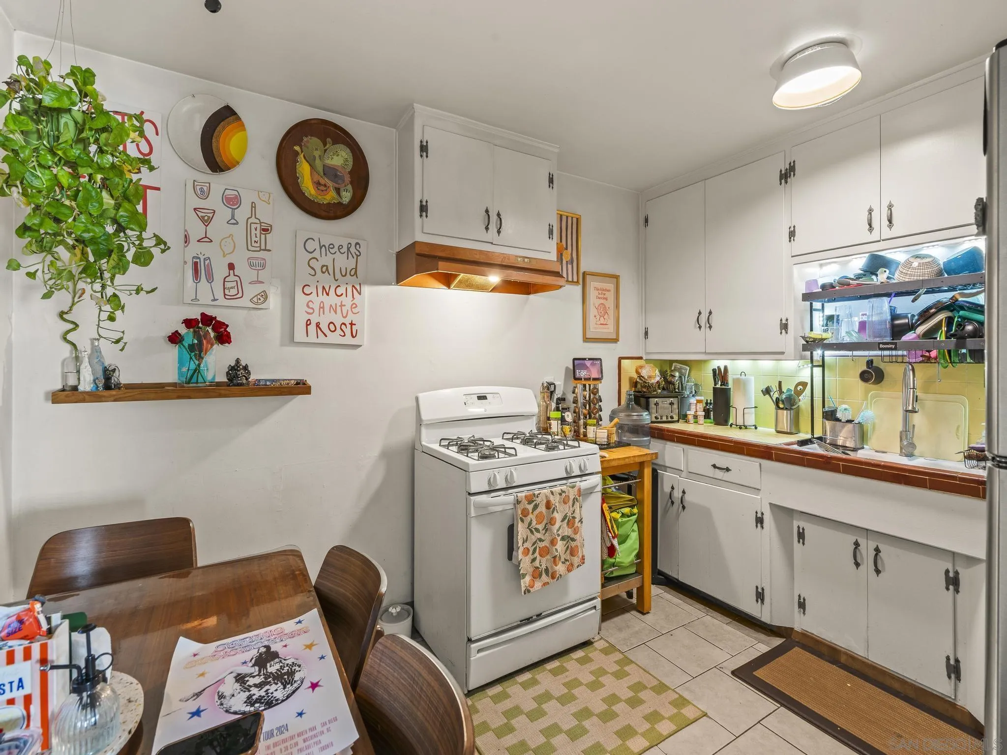 3633-37 32nd St