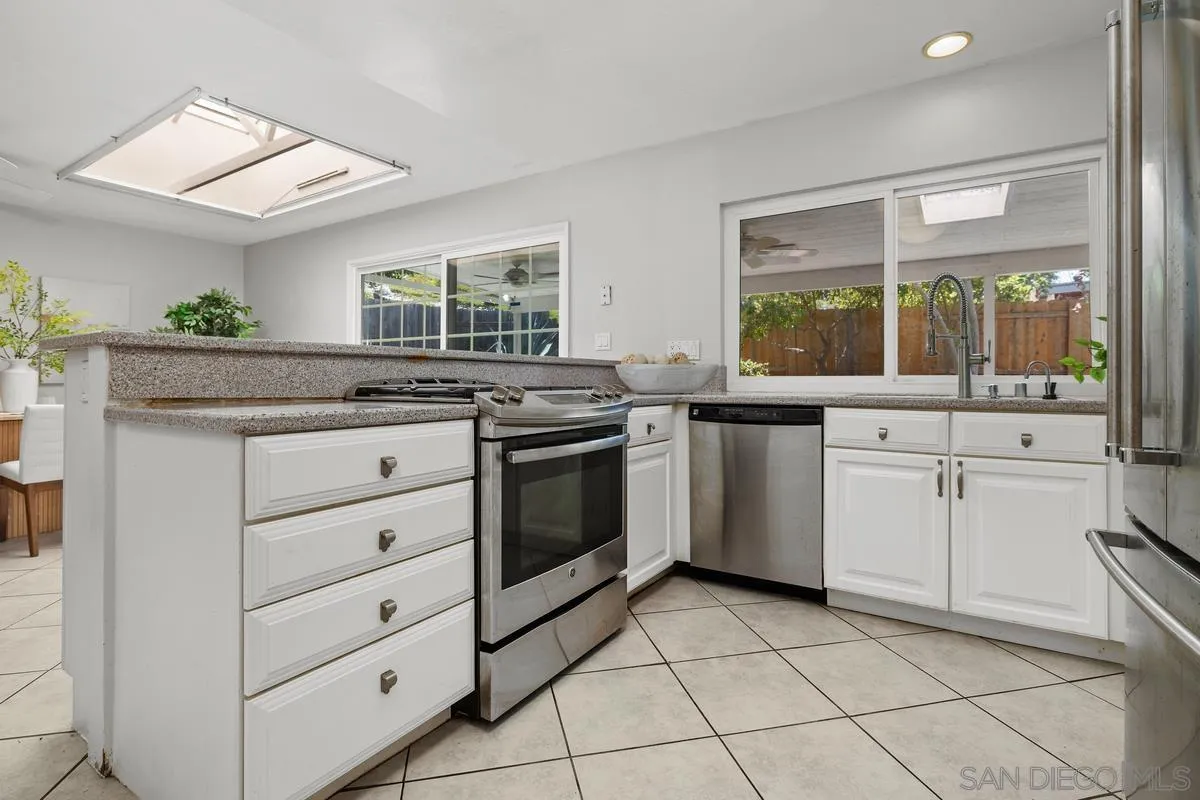 11665 Negley