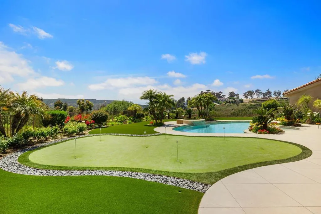 5106 Meadows Del Mar