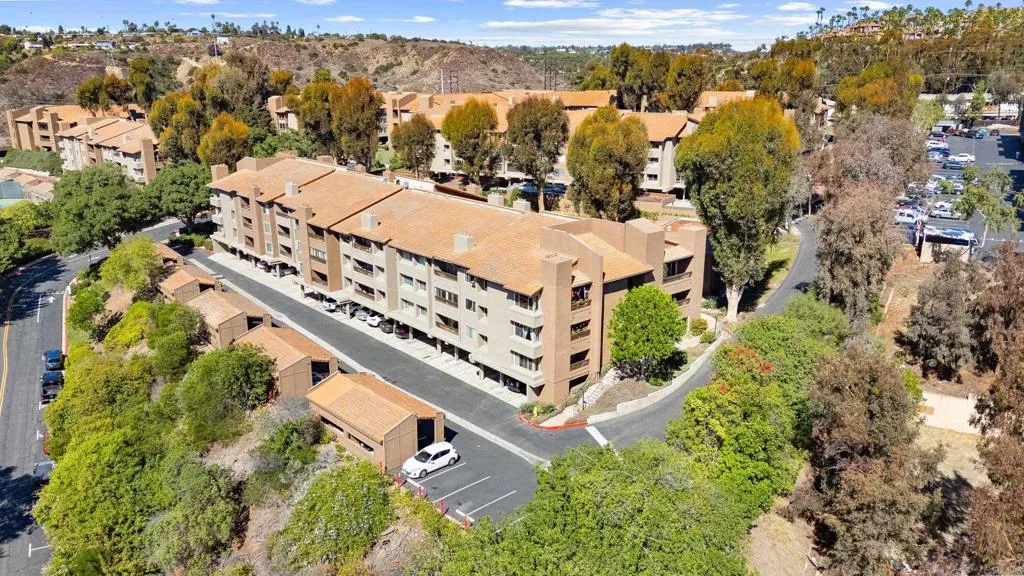 10400 Caminito Cuervo Unit 260