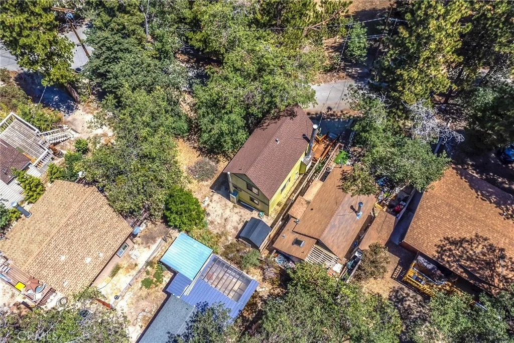 2350 Birch Dr