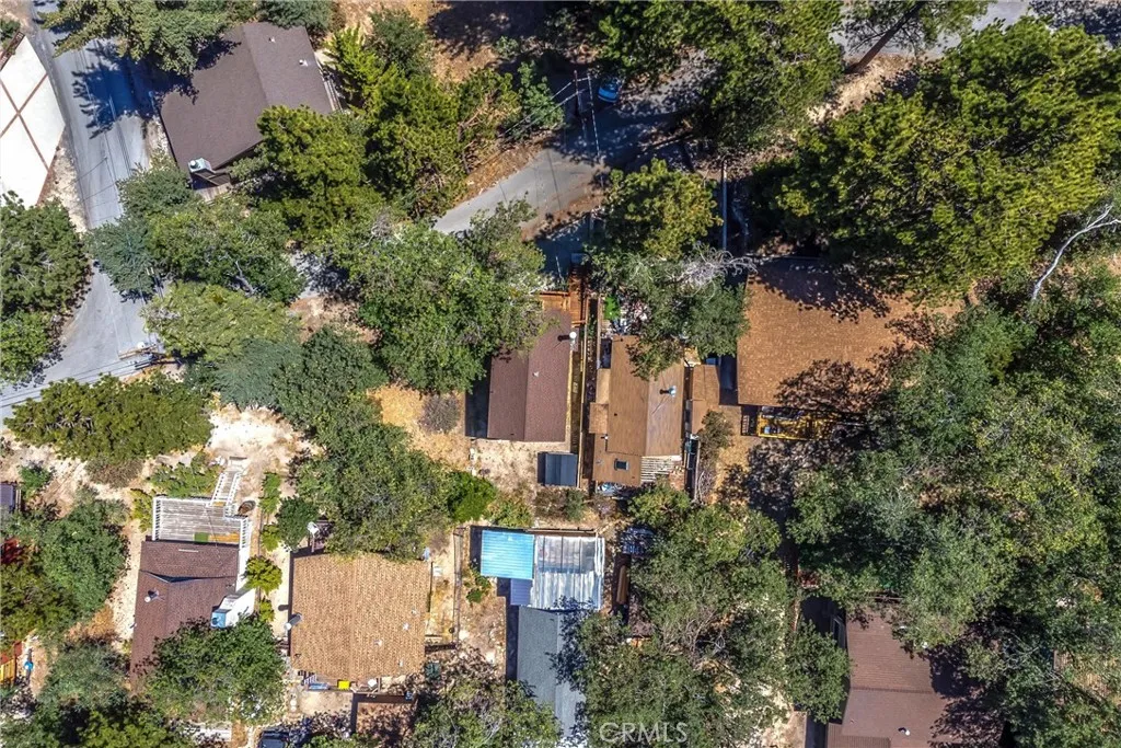 2350 Birch Dr