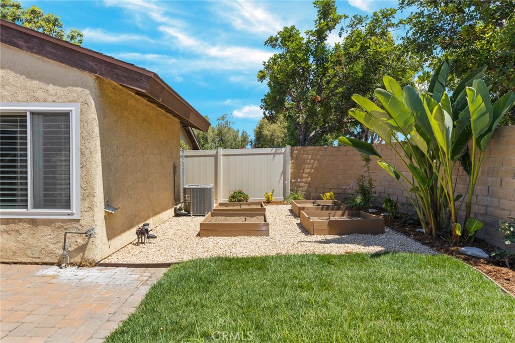 1219 Cabrillo Park Drive