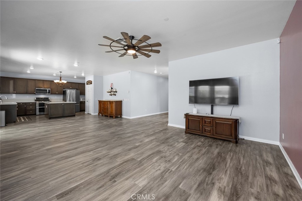 3832 Mulberry Street