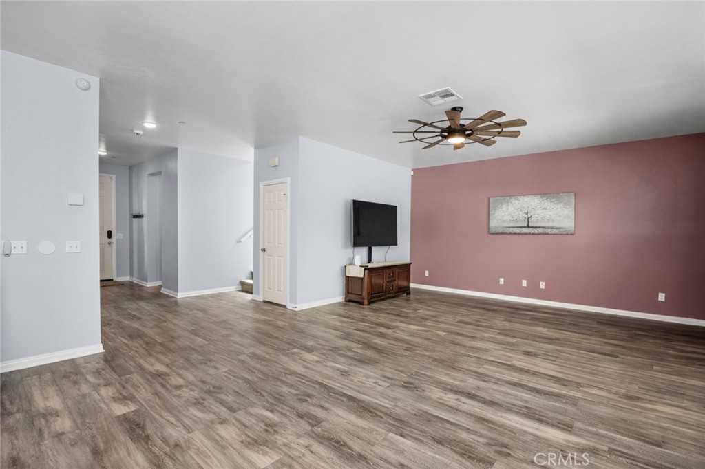 3832 Mulberry Street