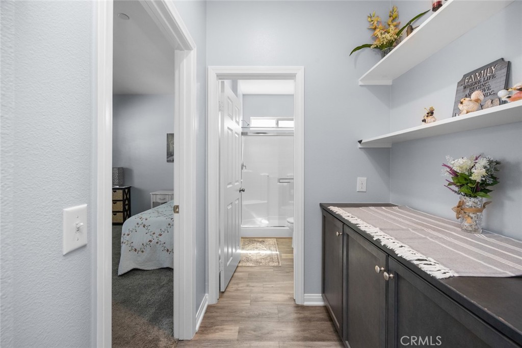 3832 Mulberry Street