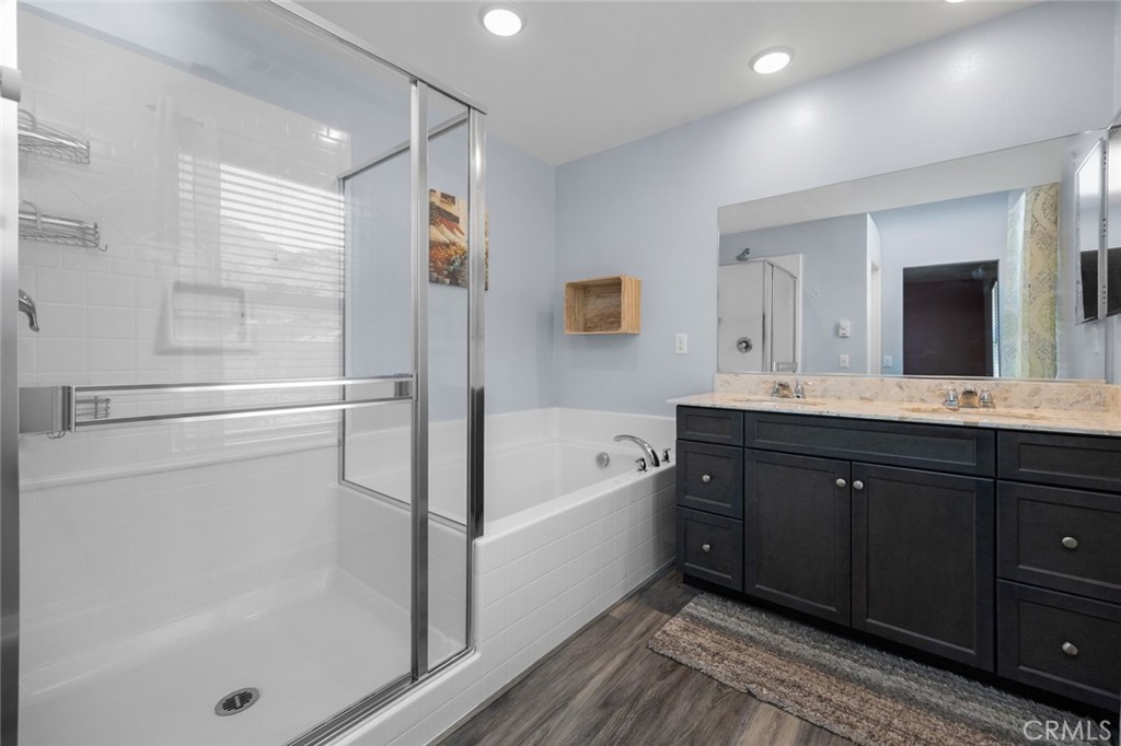 3832 Mulberry Street