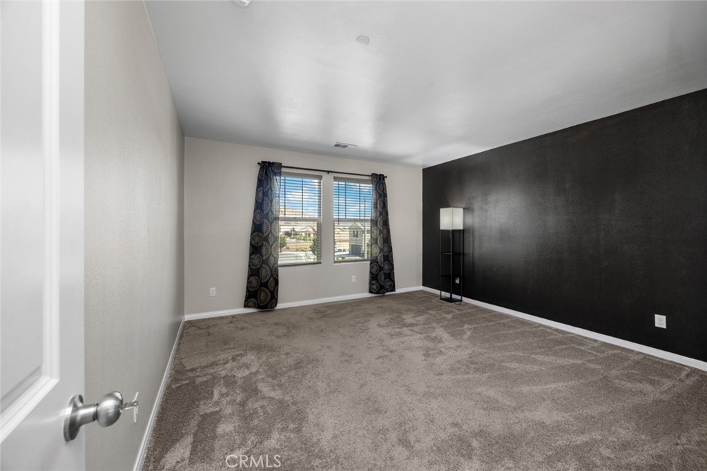 3832 Mulberry Street