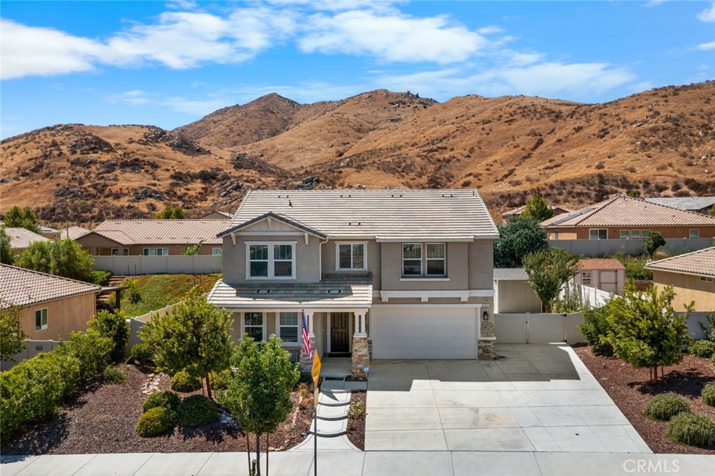 3832 Mulberry Street