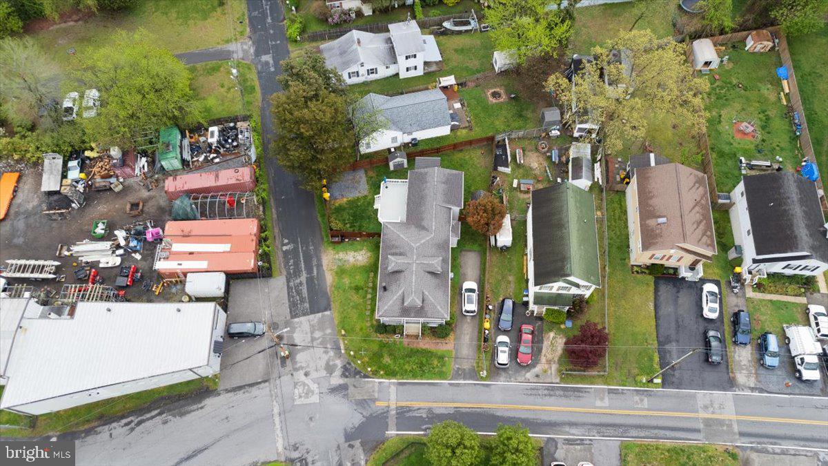 7741 OUTING AVENUE