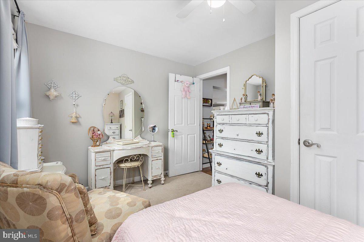 7741 OUTING AVENUE