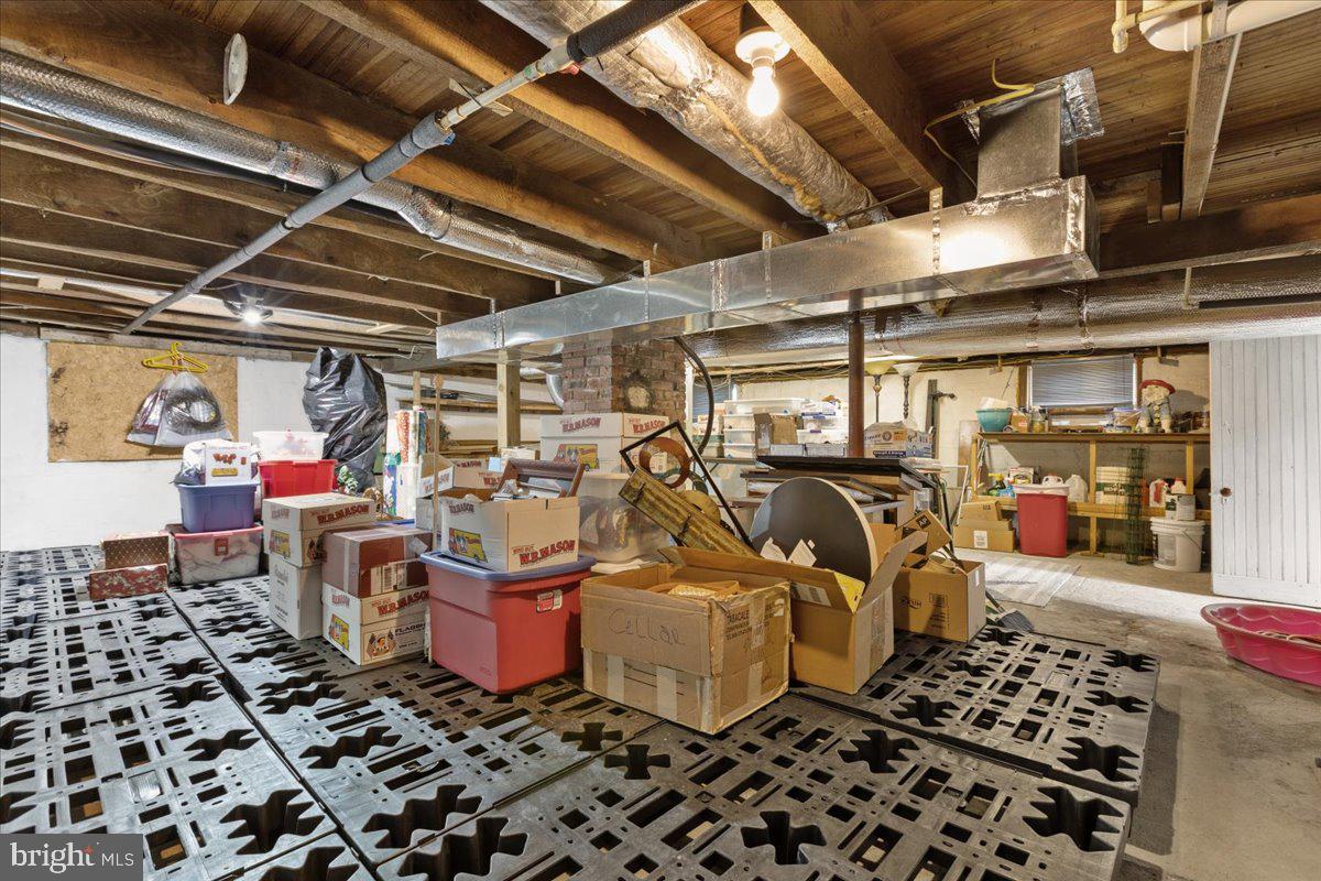 7741 OUTING AVENUE