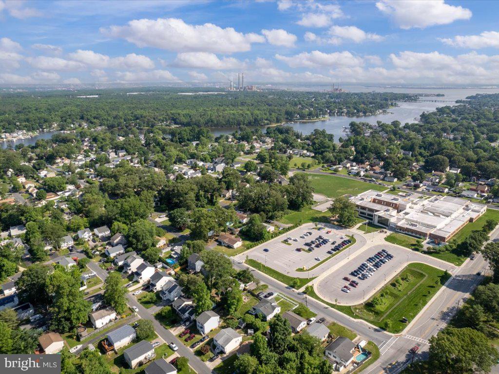 7774 EDGEWOOD AVENUE