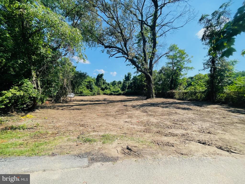 7348 DOTSON LANE