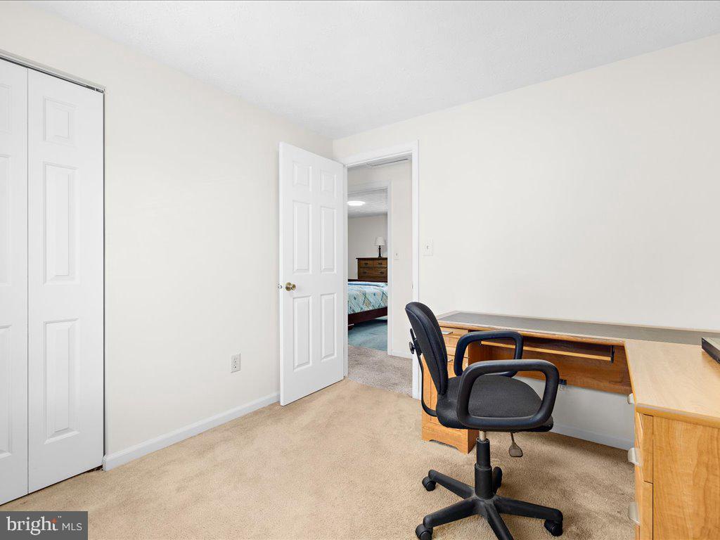 2933 GOLDEN FLEECE DRIVE