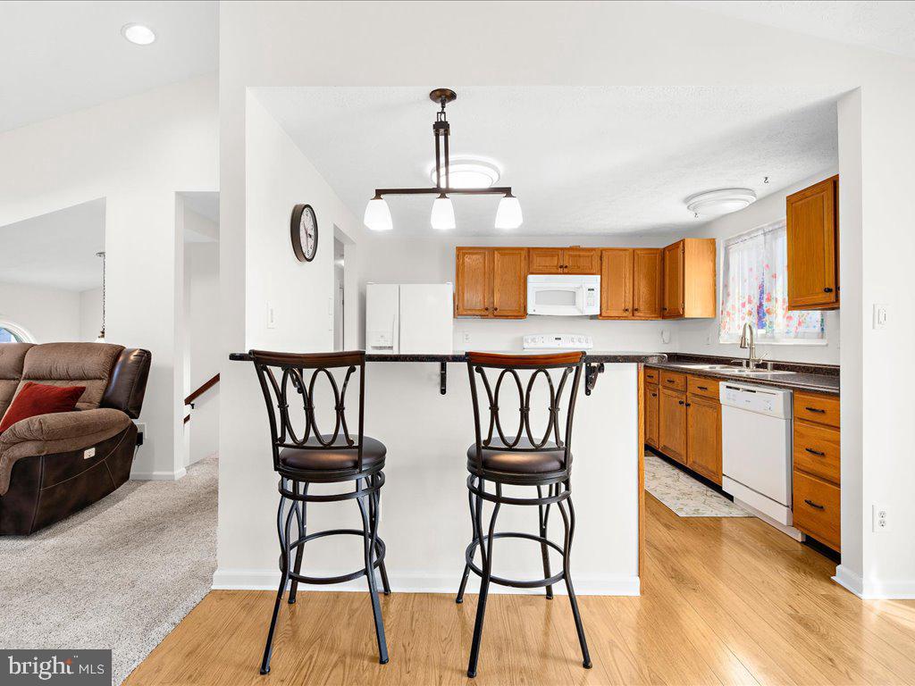2933 GOLDEN FLEECE DRIVE