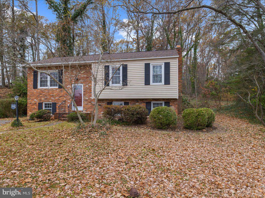 442 CLOVERDALE CIRCLE