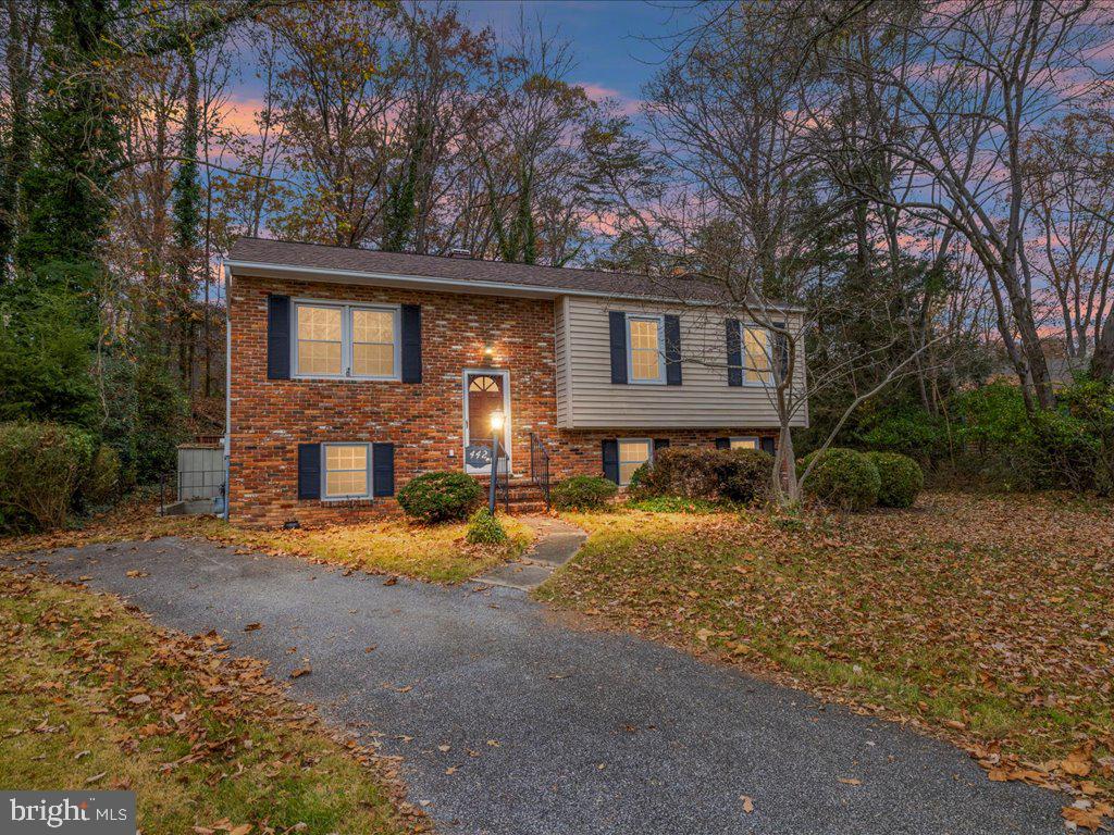 442 CLOVERDALE CIRCLE