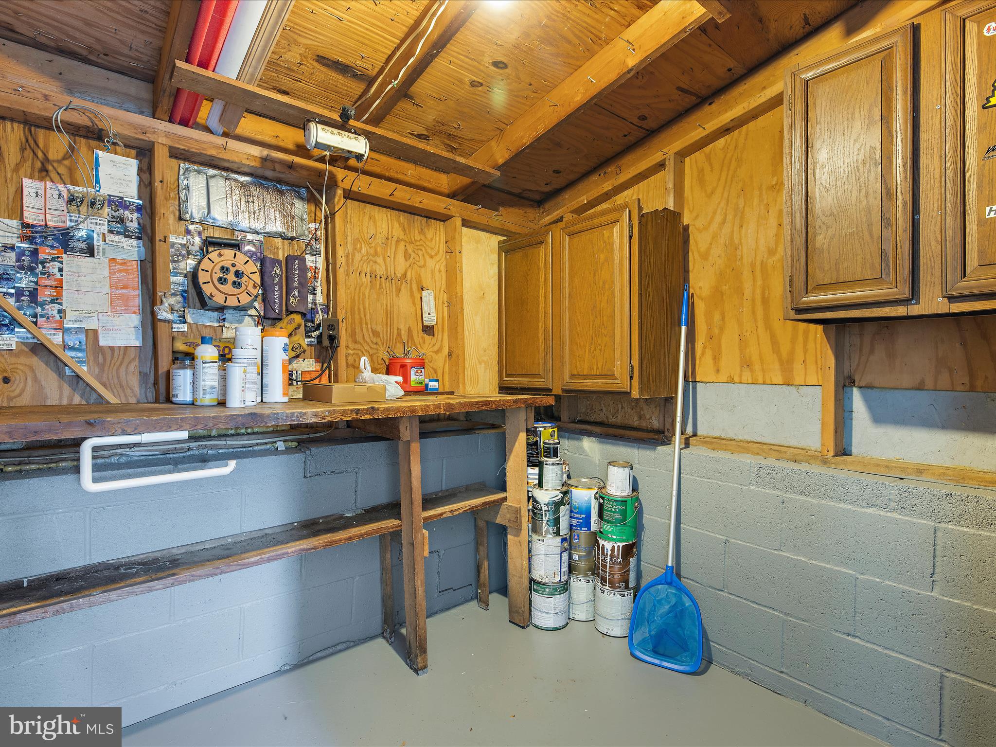 396 LAUREL TRAIL