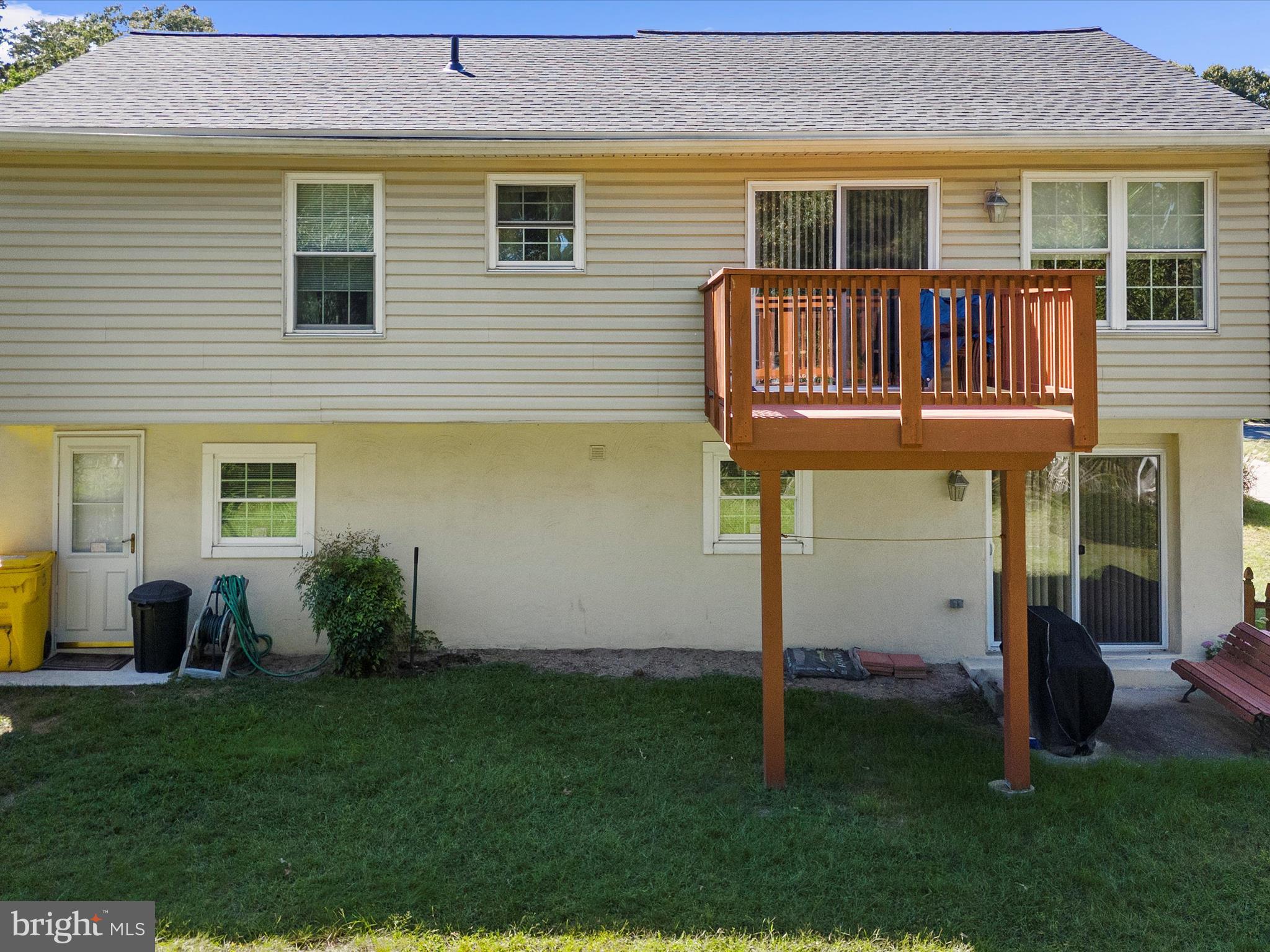 7715 PECAN LEAF ROAD