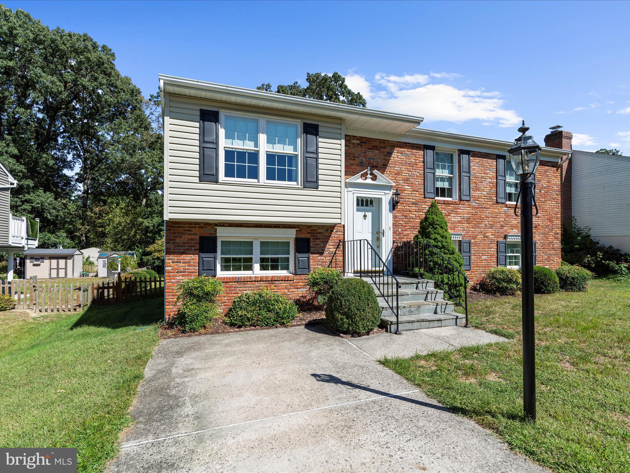 7715 PECAN LEAF ROAD