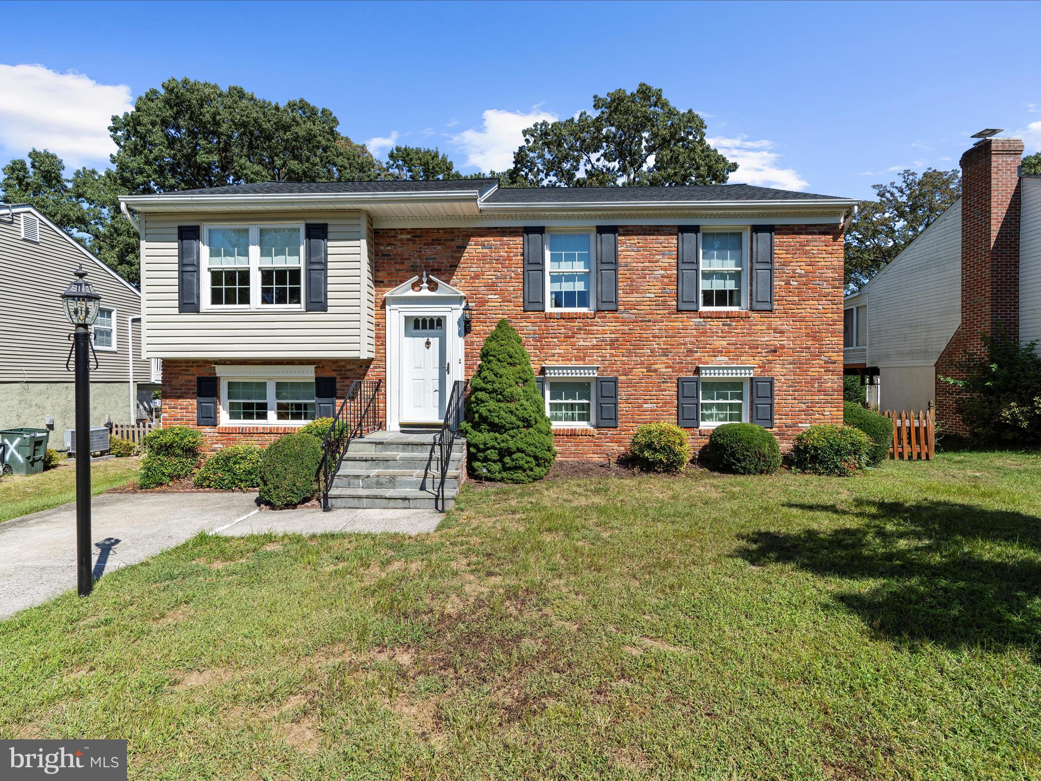 7715 PECAN LEAF ROAD