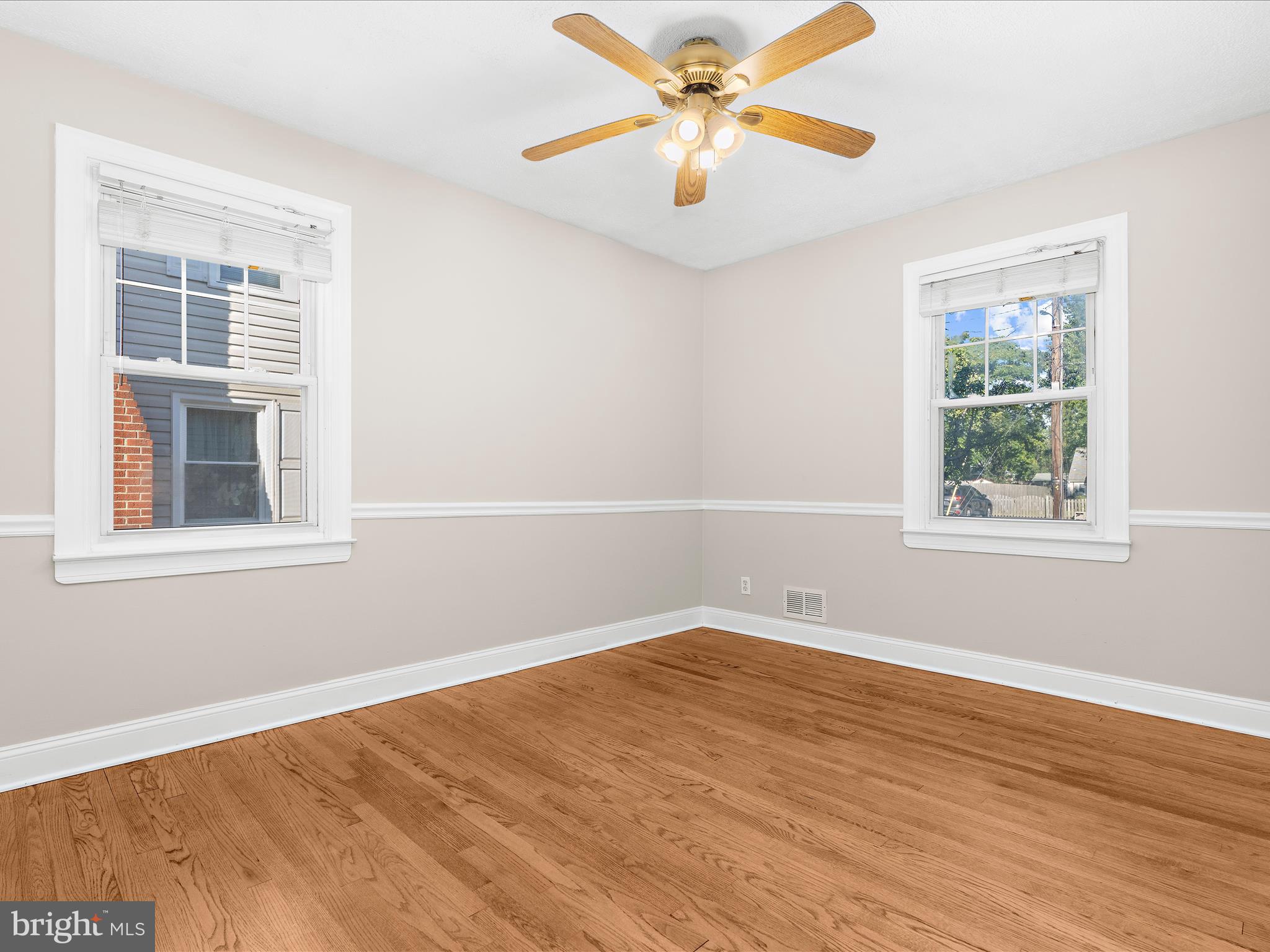 211 ARUNDEL ROAD