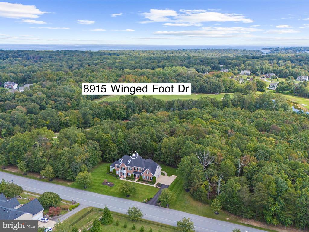 8915 WINGED FOOT DRIVE