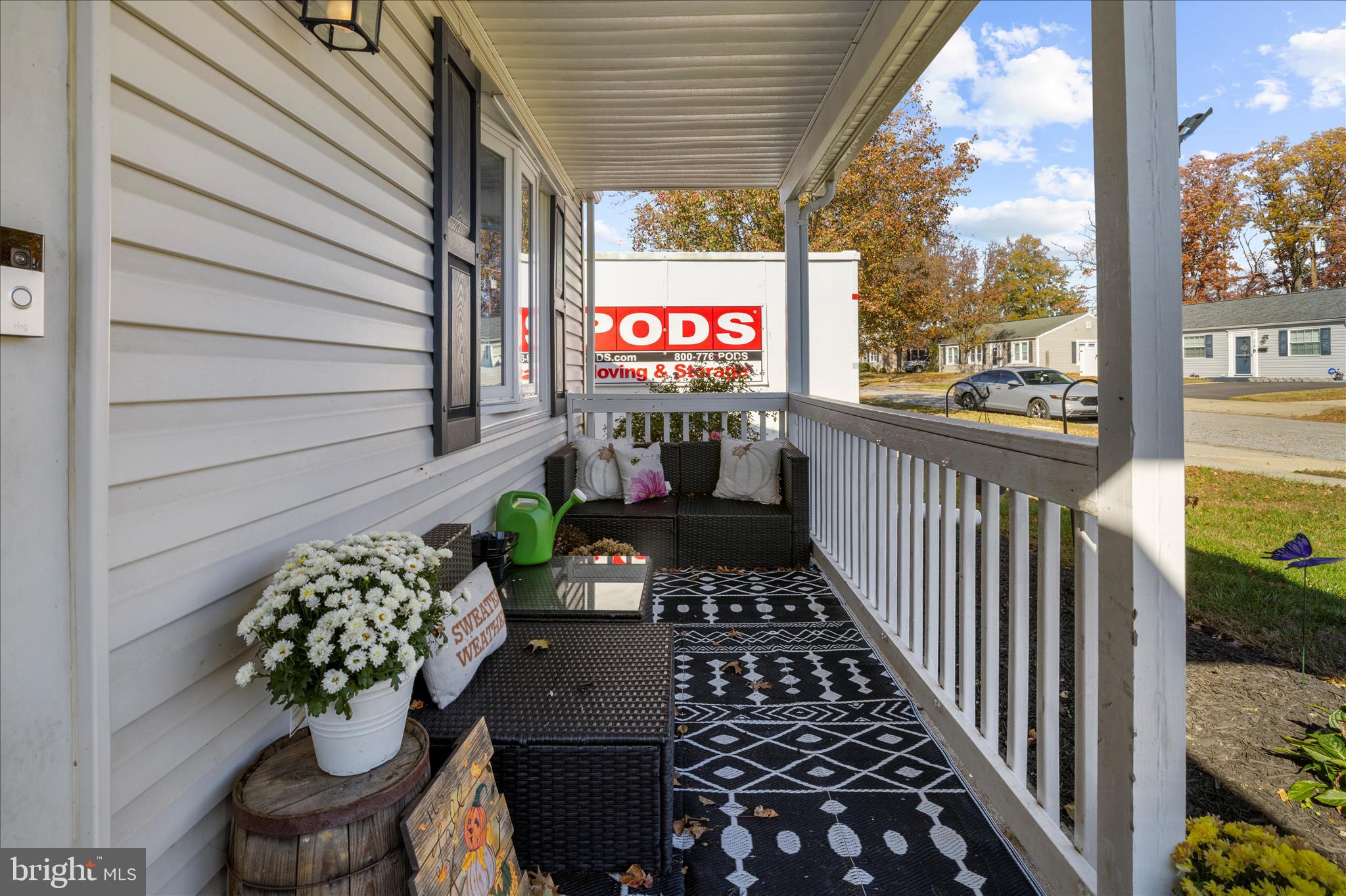 1017 THOMAS ROAD